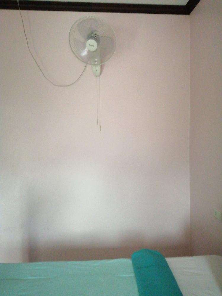Oyo 75515 Sairung Farmstay Krabi town Екстериор снимка