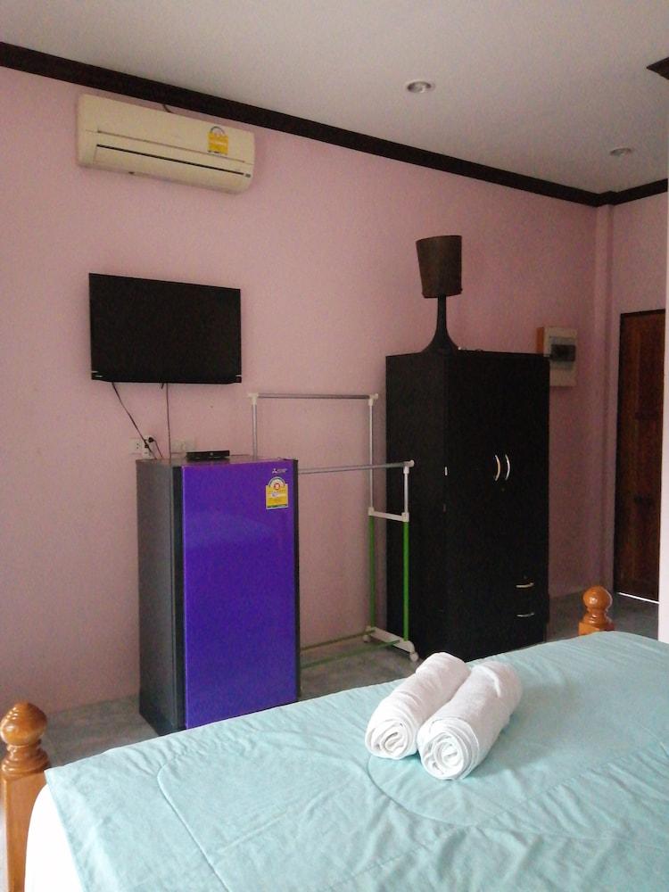 Oyo 75515 Sairung Farmstay Krabi town Екстериор снимка