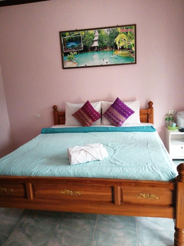 Oyo 75515 Sairung Farmstay Krabi town Екстериор снимка